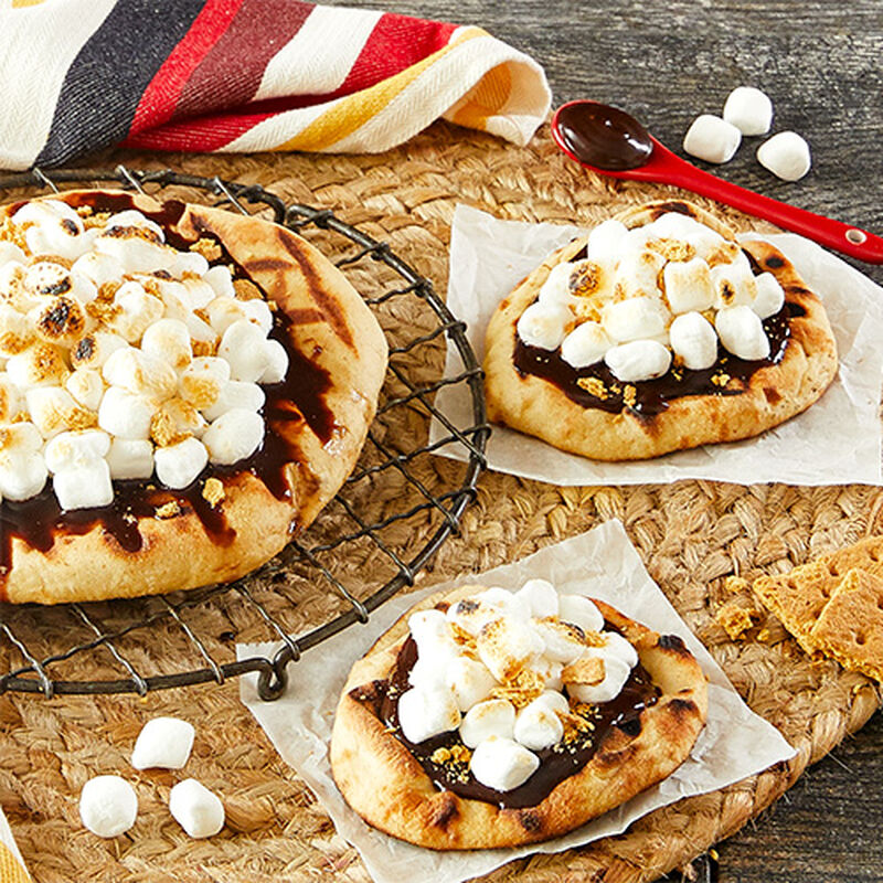 S&rsquo;mores Pizza