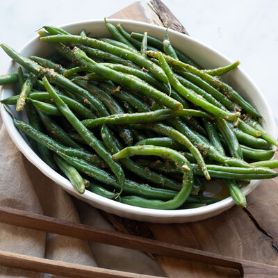 Easy Steamed Garlic and Lemon Green Beans