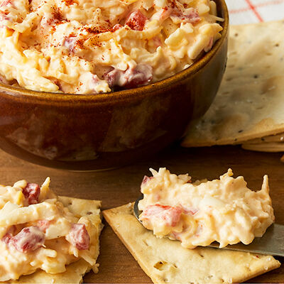 Farmhouse Pimento Cheese Spread