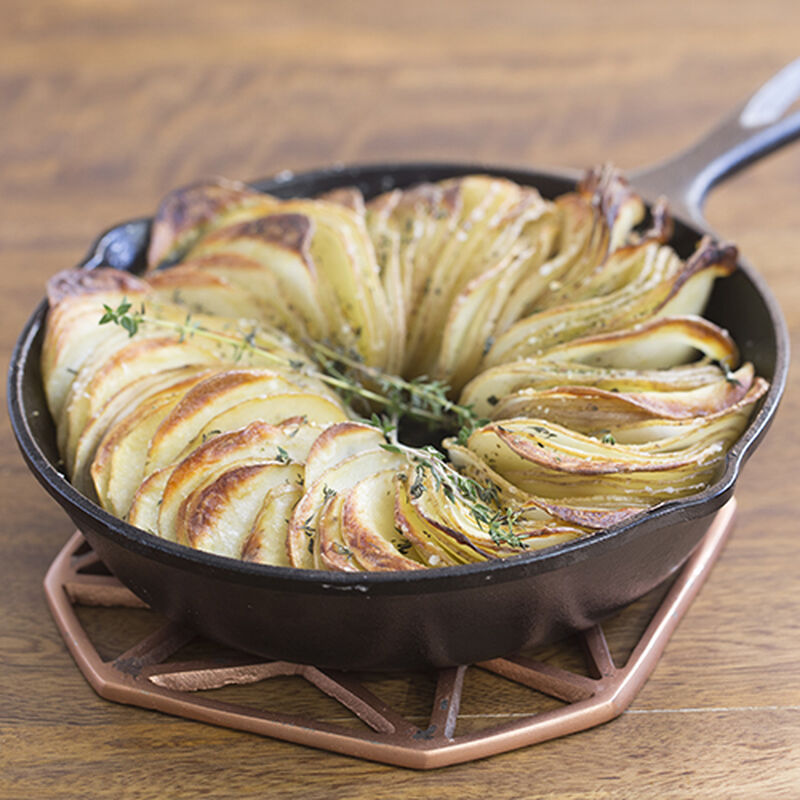 Crispy Fisherman's Favorite Hasselback Potatoes