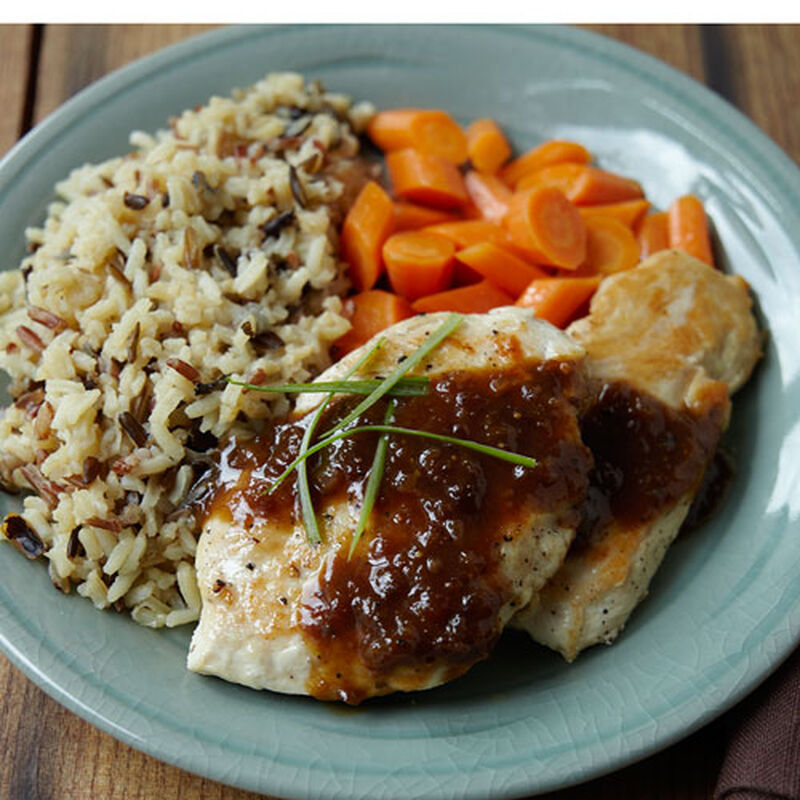 Pan Saut&eacute;ed Chicken with Vidalia Onion Fig Sauce