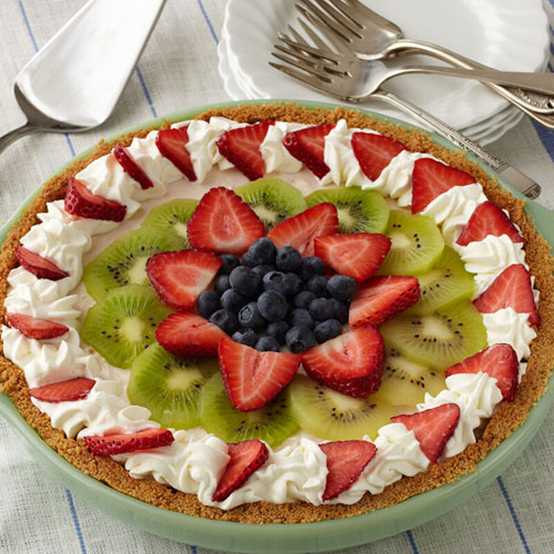 Strawberry Cheesecake Icebox Pie