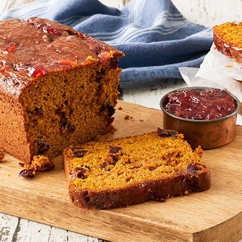 Pumpkin Cranberry Spice Tea Cake